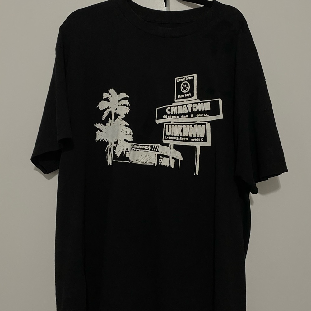UnknownXChinatown Market Tshirt